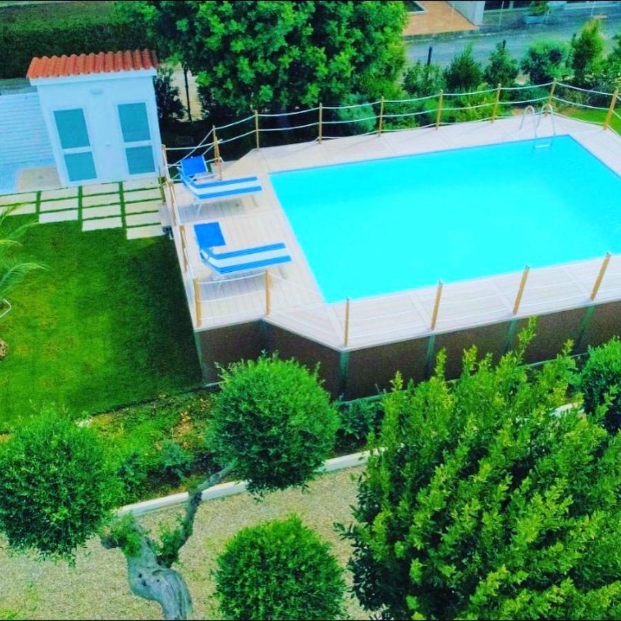Suite169 In Villa Bari Bagian luar foto