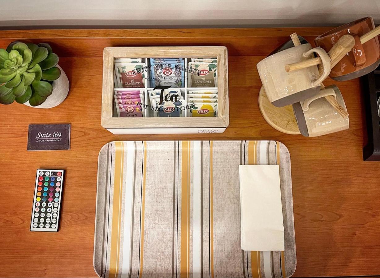 Suite169 In Villa Bari Bagian luar foto