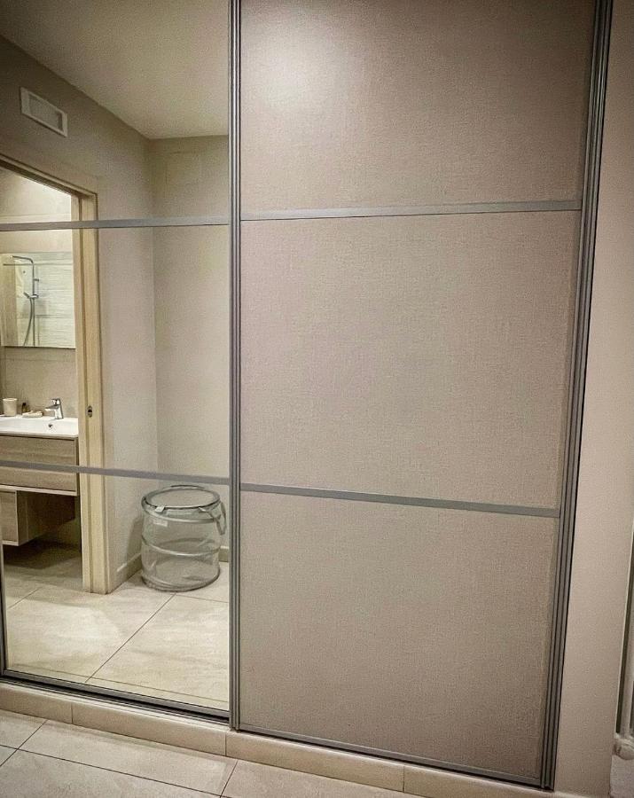 Suite169 In Villa Bari Bagian luar foto