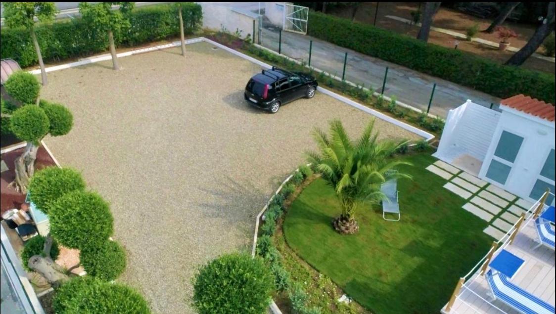 Suite169 In Villa Bari Bagian luar foto