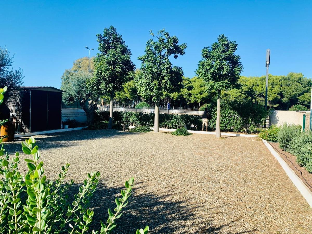 Suite169 In Villa Bari Bagian luar foto